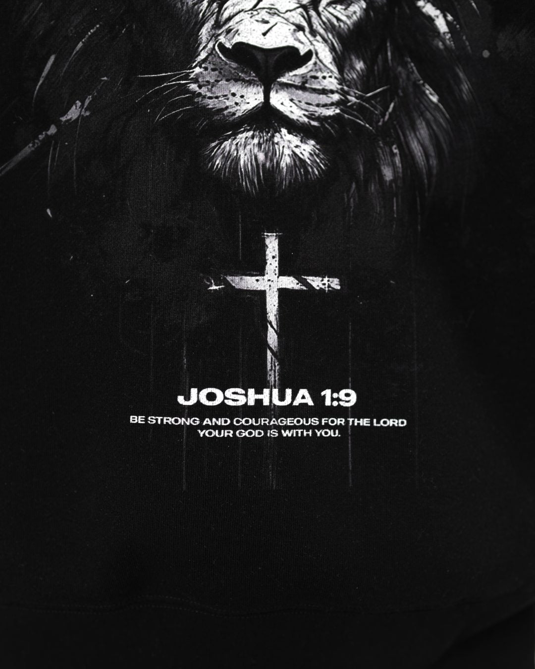 Joshua 1:9 'Lion' Youth oversized Hoodie