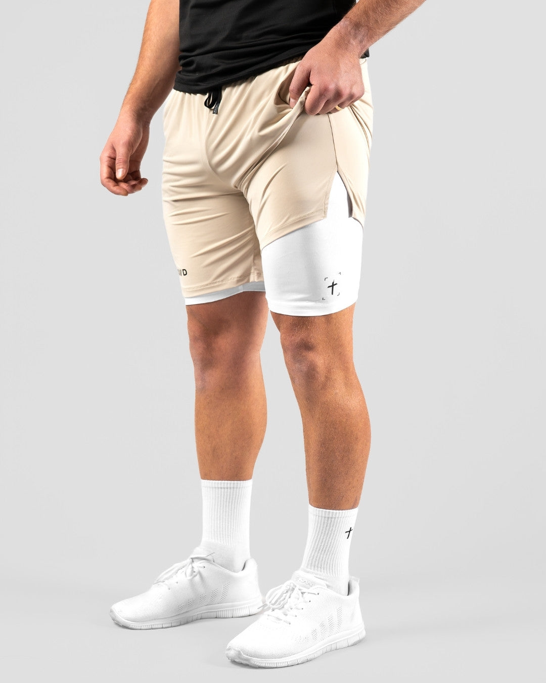 'Minimal Cross' Men's Performance Shorts – Taupe