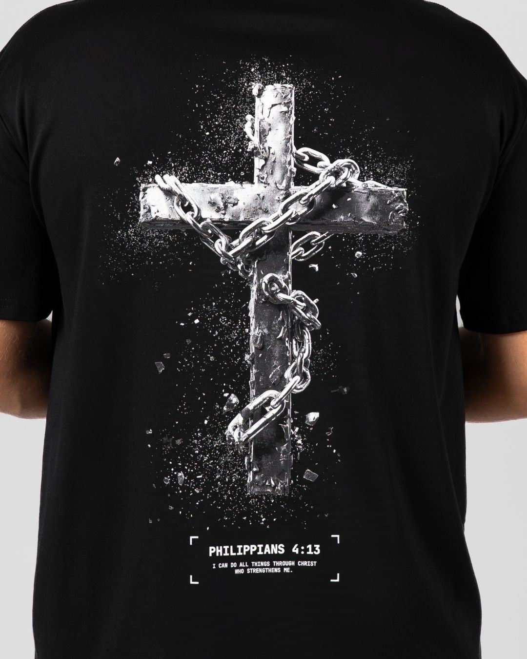 Philippians 4:13 'Chained Cross' Men's Oversized T-Shirt