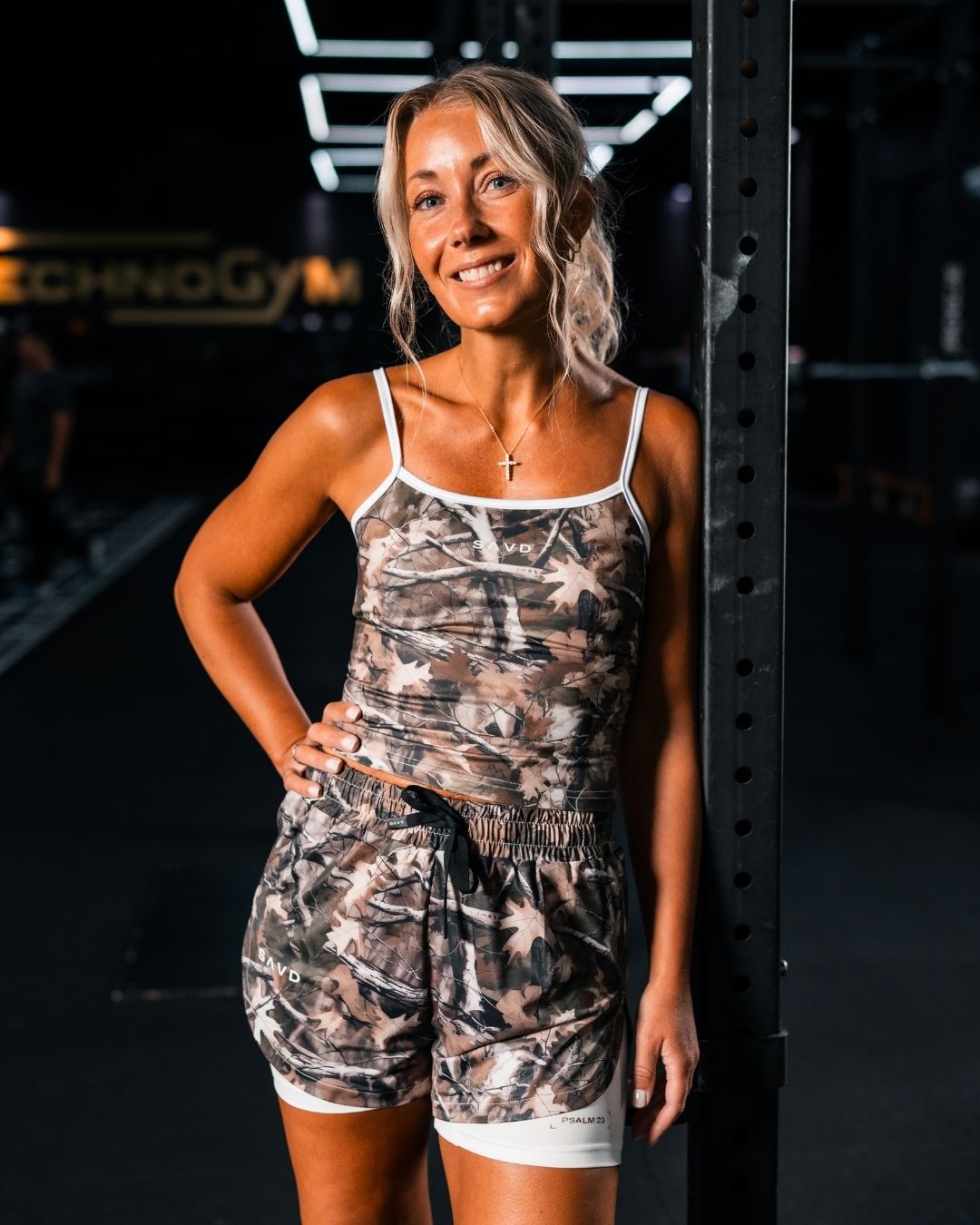 Psalm 23 Women's Camo Training Top - Oakwood
