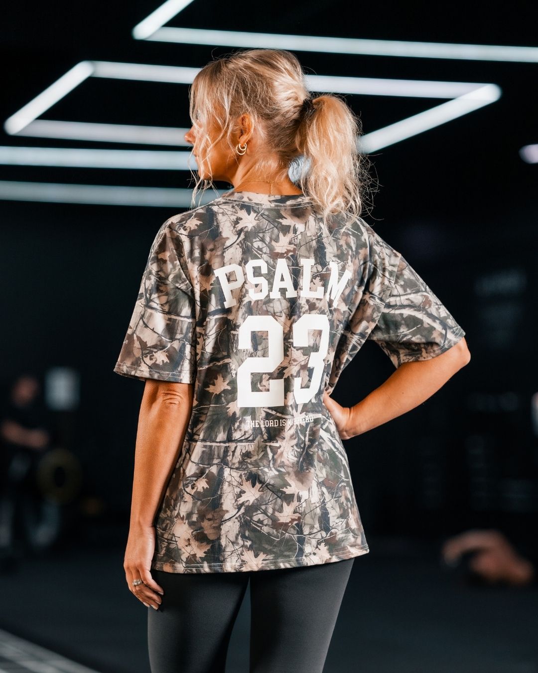 Psalm 23 Women's Oversized Camo T-shirt - Oakwood