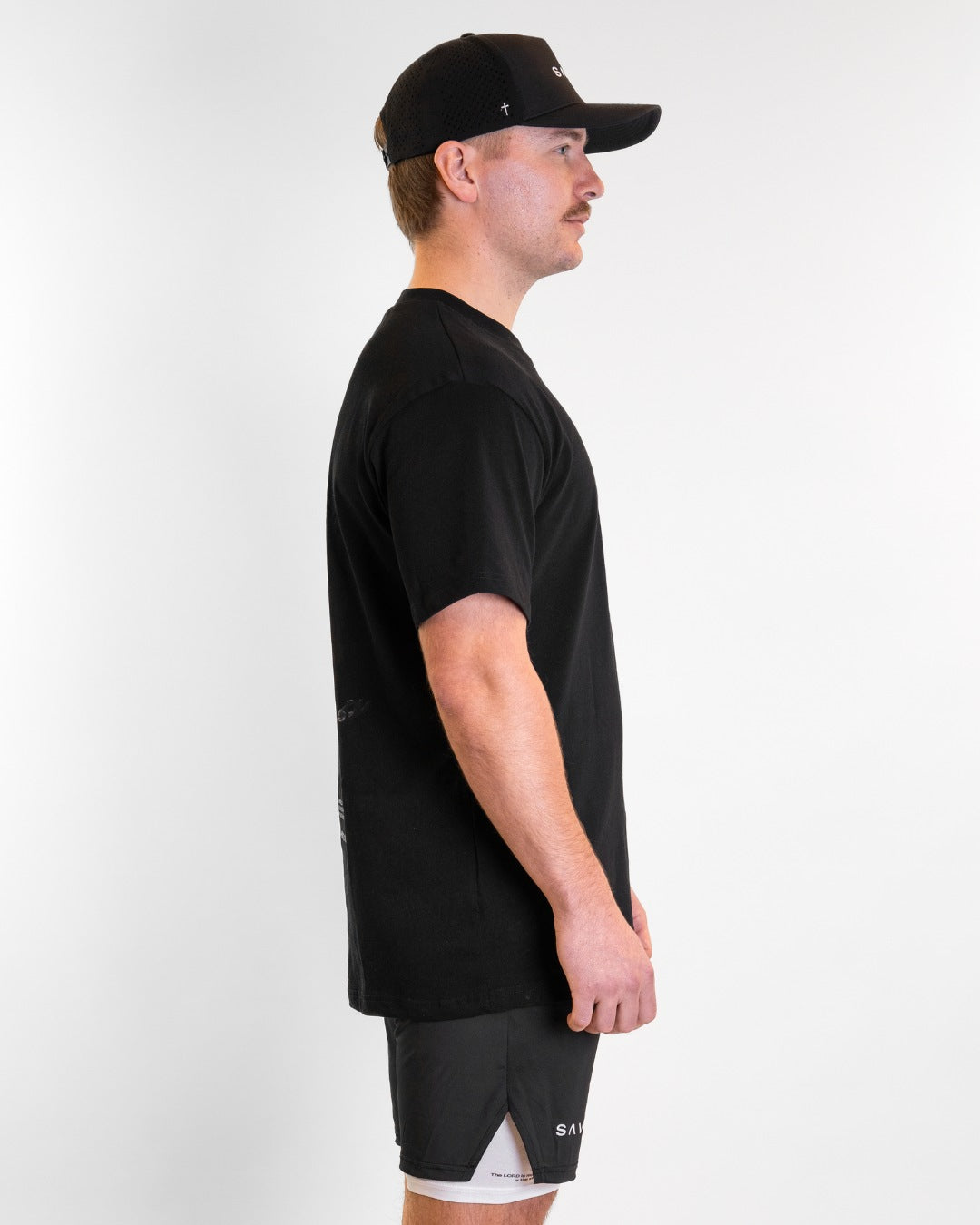 Joshua 1:9 Lion Oversized T-Shirt