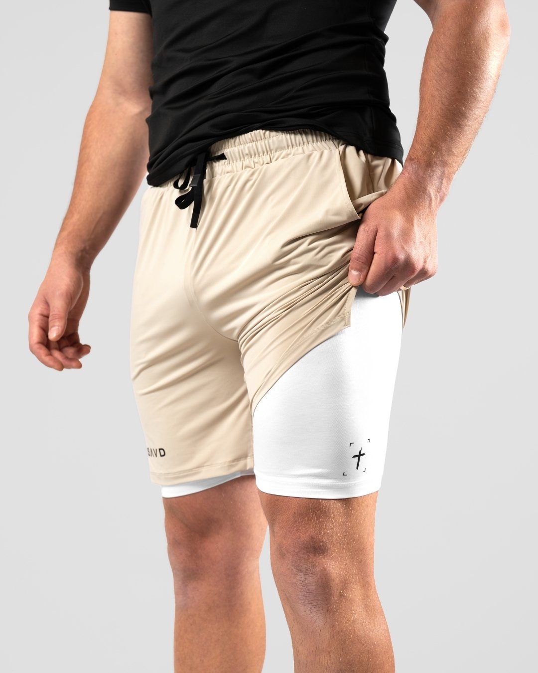 'Minimal Cross' Men's Performance Shorts – Taupe