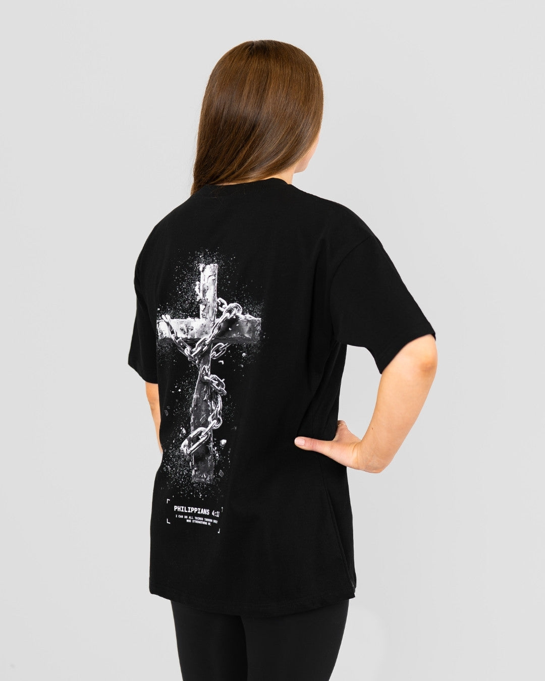 Philippians 4:13 'Chained Cross' Women's Oversized T-Shirt