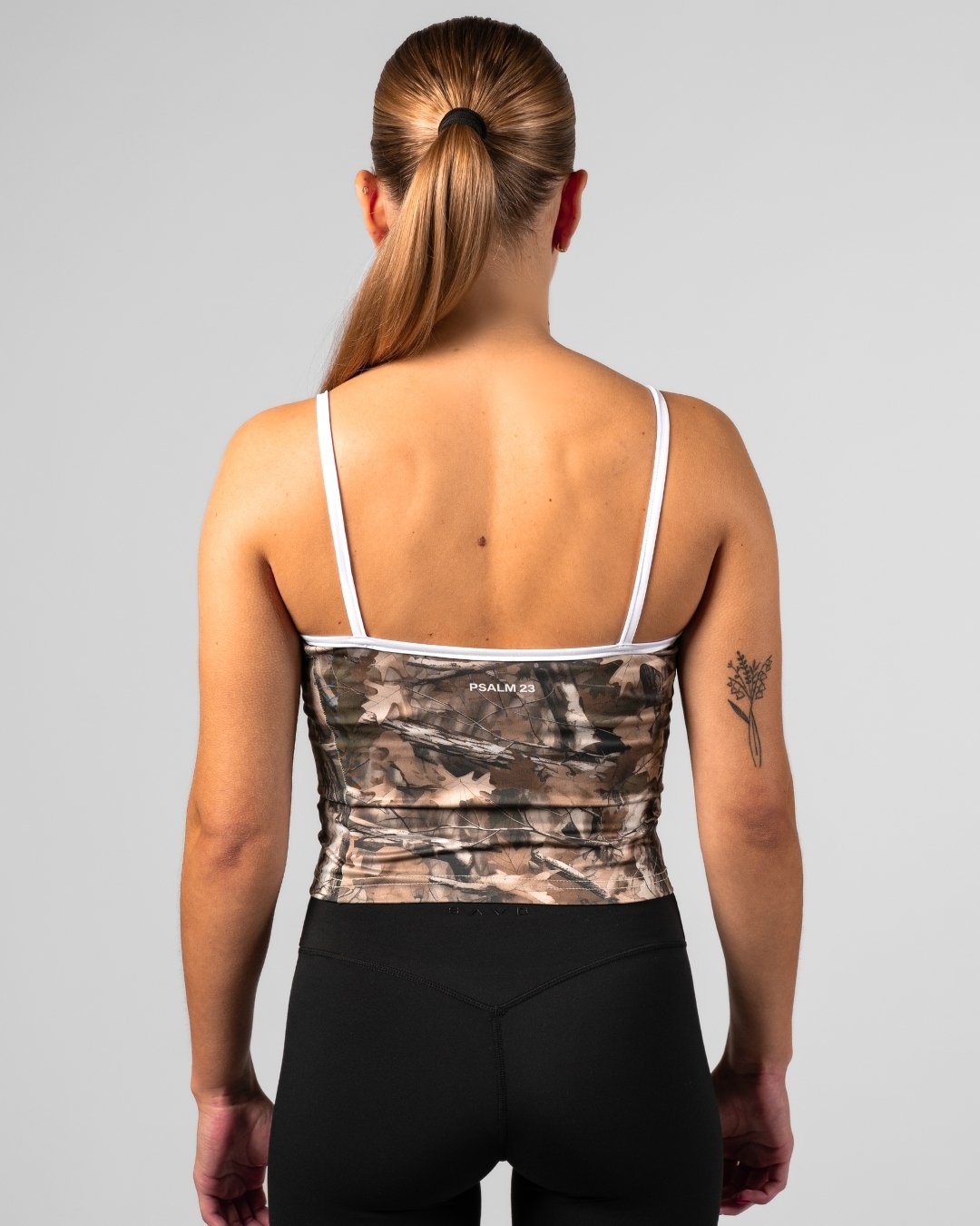Psalm 23 Women's Camo Training Top - Oakwood