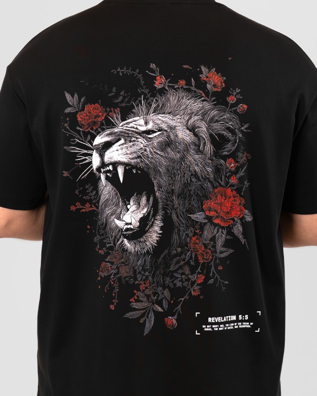 Revelation 5:5 'Lionheart' Men’s Oversized T-Shirt