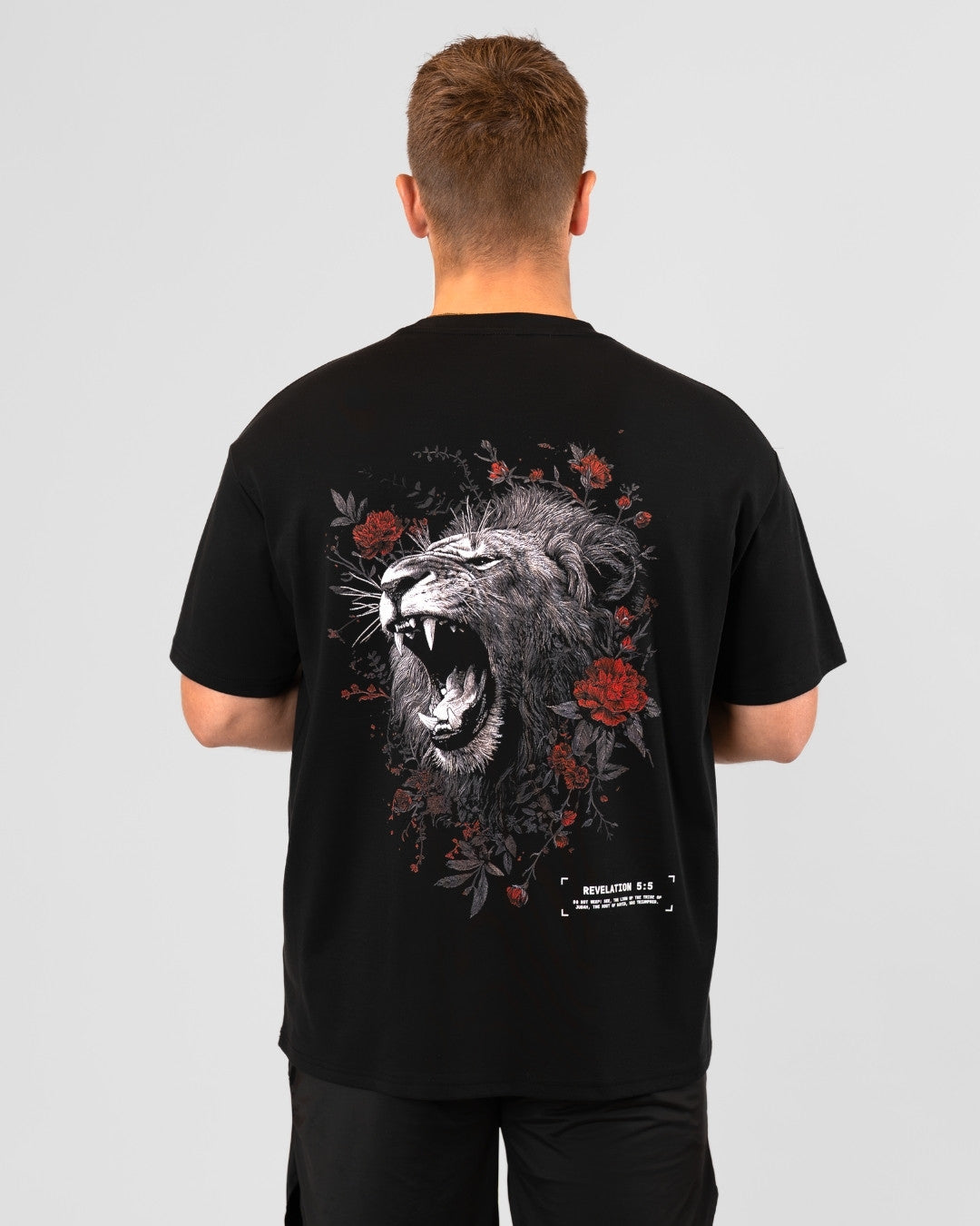 Revelation 5:5 'Lionheart' Men’s Oversized T-Shirt