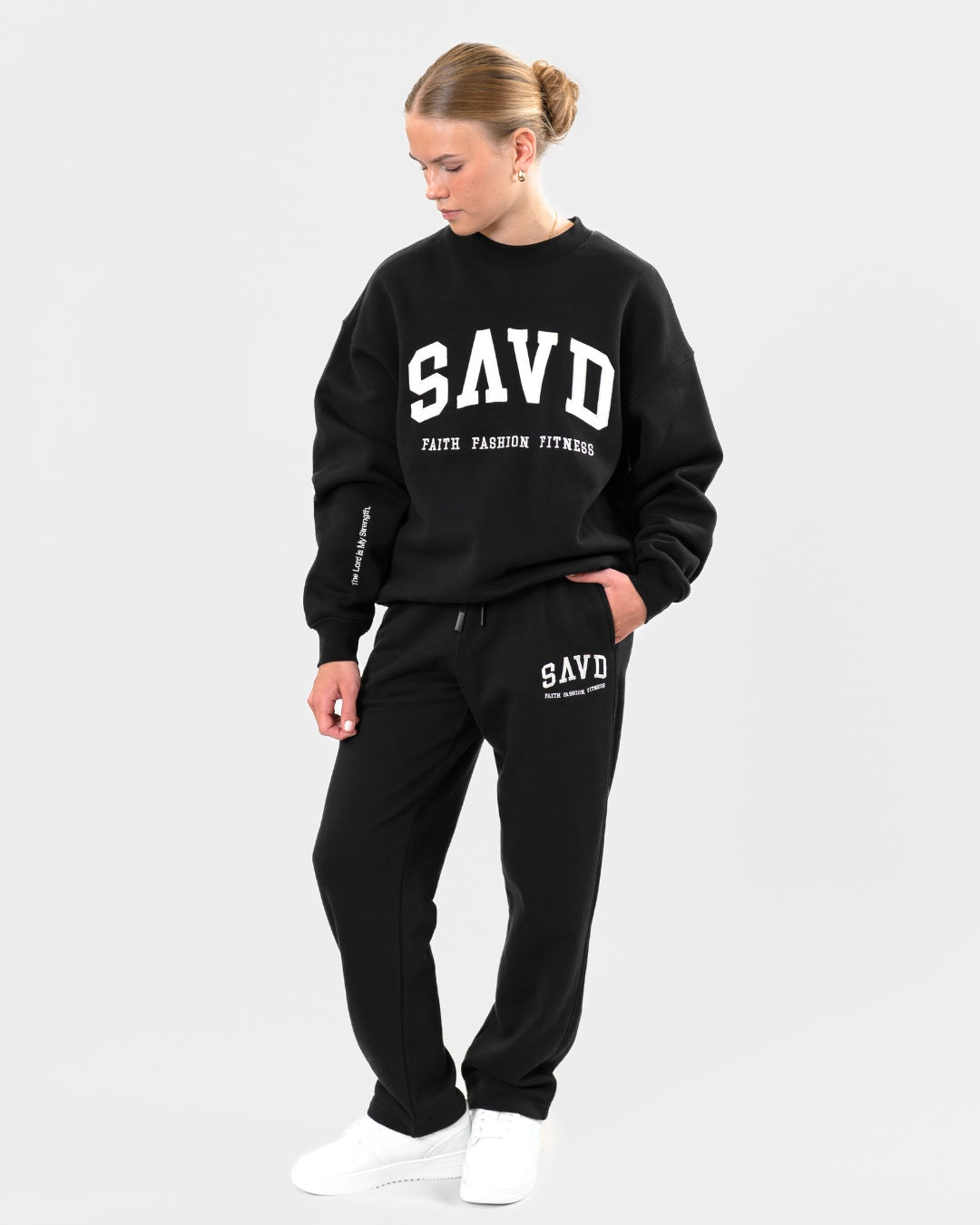 SAVD Oversized College Sweater