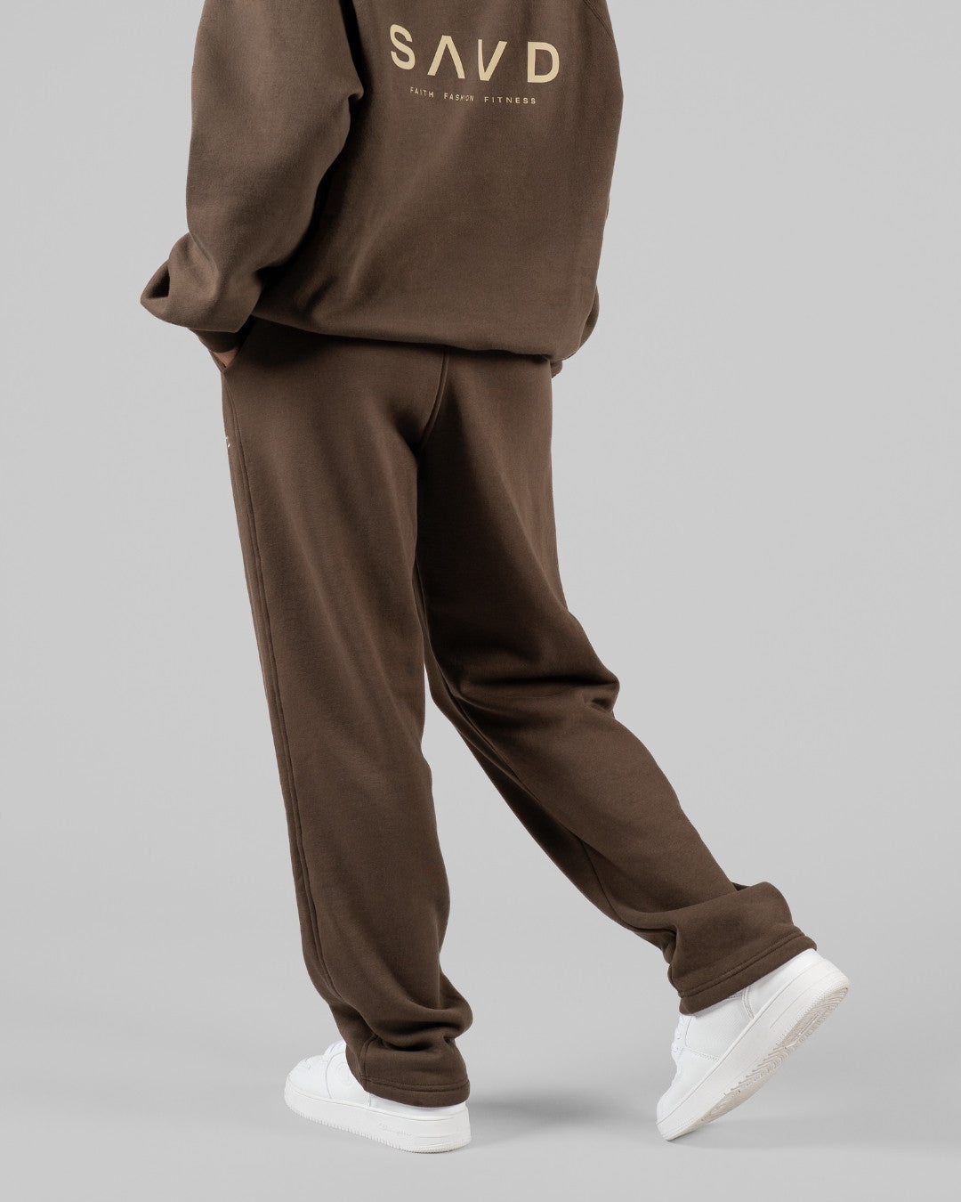 SAVD Essential Joggers – Straight Fit