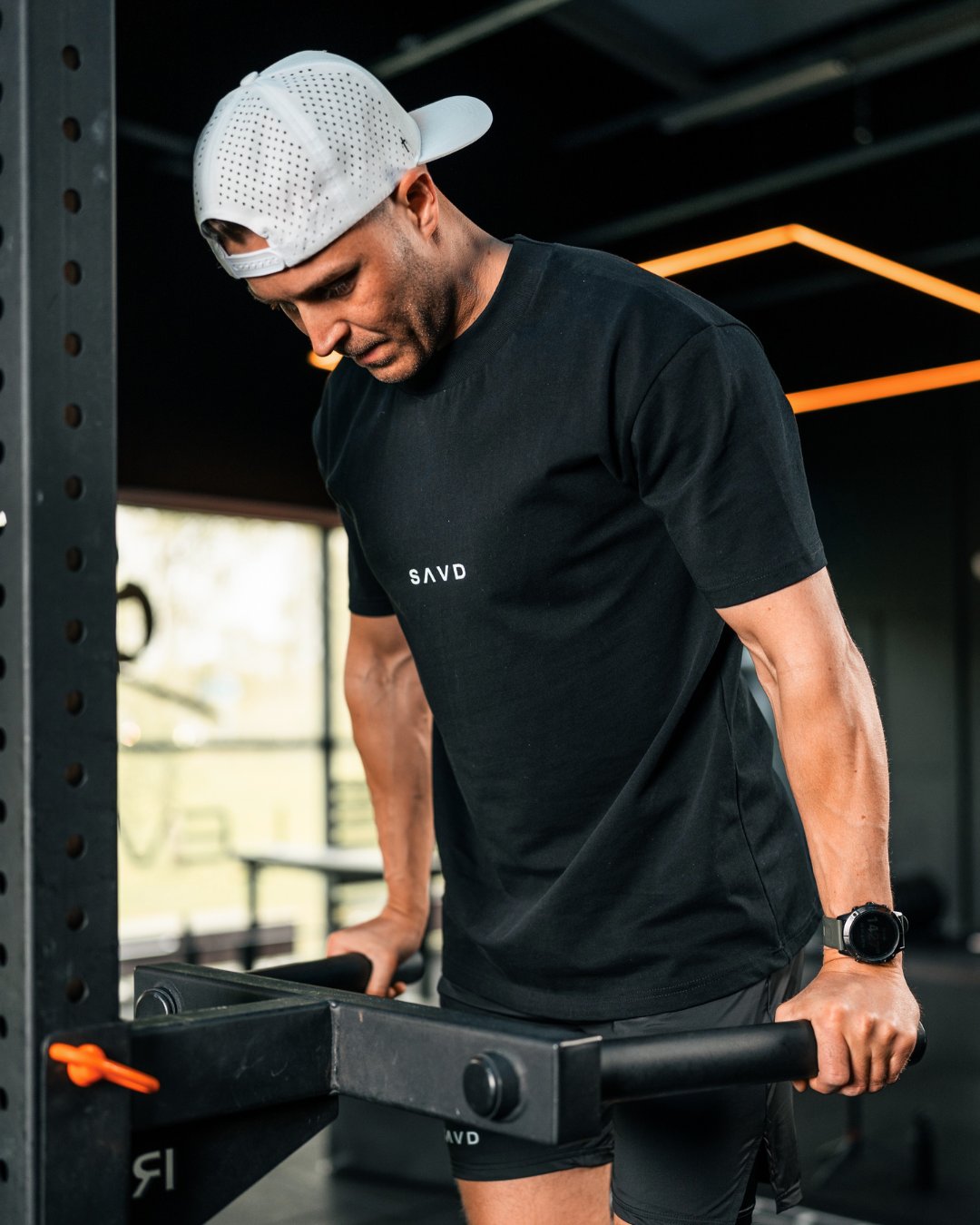 Römer 6,23 Drei Nägel Oversized T-Shirt